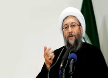 استقبال آملی‌لاریجانی از صبحت‌های روحانی در جمع سفرا/ سخنان رییس‌جمهور سخنان نظام بود
