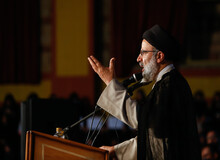 نام عجیب ستاد مردمی رئیسی/ تلاش برای معصوم جلوه دادن تولیت آستان قدس