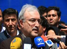 وزیر بهداشت: برخی افراد متخلف در سازمان غذا و دارو بازداشت شدند