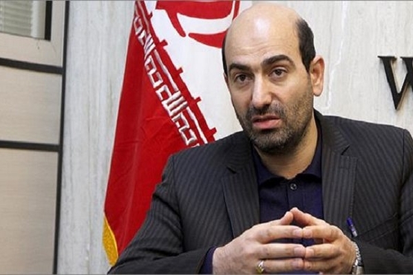 ابوترابی، نماینده مجلس: بخشی از کسانی که اصرار بر مذاکره دارند، نفوذی هستند؛ دشمن نفوذی تربیت کرده/ برای بازگشت پزشکیان در صورت اعمال تحریم‌ تمهیداتی اندیشیده شده/ مذاکرات اسم رمز حمله است/ ما حرفی نداریم، پزشکیان را نگه دارند و جای ترامپ بگذارند