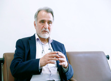 احمد خرم وزیر اسبق راه: نحوه انتخابات مجلس یازدهم  مرا یاد مجلس هفتم می اندازد/ انتخابات مجلس یازدهم غیر رقابتی بود/  اصولگرایان مجلس هفتم  گفته بودند من قلدر هستم و باید بینی‌ام را به خاک بمالند 