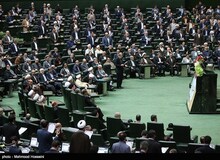 درخواست دلاری از لاریجانی / پای فراماسونرها به اتاق بازرگانی باز شد/ نوسانات ارز نمایندگان را شاکی کرد
