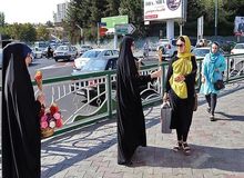 ارگان مطبوعاتی شهرداری تهران: ممکن نیست مردی با دیدن زن بی‌حجاب لذت نبرد!