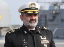 دریادار ایرانی: ناوگان آمریکا را هدف گرفتیم