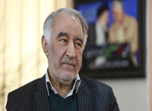 بوربور: آدم های اطراف پزشکیان به دنبال براندازی نظام هستند/ اموال بنیاد پهلوی که تحت عنوان بنیاد علوی مصادره شد بی نهایت است /پول های بنیاد علوی برای "فقر زدایی"در هندوستان هزینه شد/تیمسار امیرکیا فرمانده پارچین را از اعدام نجات دادم