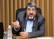 واکنش فواد ایزدی به پیروزی ممدانی: پیام ۱۳ آبان به نیویورک رسید