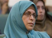 آذر منصوری، رئیس جبهه اصلاحات: چرا عده‌ای بدون مجوز و آزادانه هرجایی تجمع و میتینگ برگزار می‌کنند اما جانبازان بازداشت می شوند 