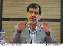 انتقاد باهنر از برخی نمایندگان : مشکلات با سوال و جواب حل نمی شود
