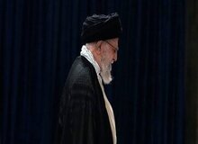 پیکر رهبر شهید انقلاب به خاک سپرده شد