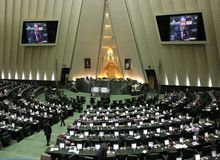 باج مستقلین به ولایی‌ها برای ریاست مجدد علی لاریجانی
