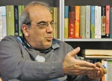 عباس عبدی : اصولگرایان برای تبدیل شدن به یک قطب سیاسی قدرتمند راه زیادی در پیش دارند