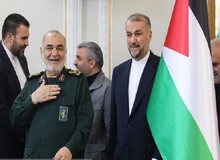 سردار سلامی: آمریکا در حال منزوی‌شدن است