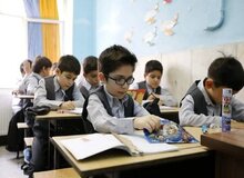 کاظمی: مدارس برای آغاز سال تحصیلی جدید به‌صورت حضوری آماده‌اند