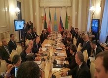 ظریف: اختلافات در زمینه تحدید حدود مناطق دریایی قابل حل است