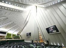 نماینده مردم تهران در مجلس: دولت در ارایه لایحه مقابله با خشونت علیه زنان تسریع کند