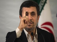 عضو کمیسیون حقوقی مجلس: 800 میلیارد دلار درآمد نفتی دوران احمدی نژاد کجا هزینه شده است؟