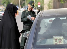 برای اصولگرایان پوشش شهروندان از مبارزه با فساد مهم تر است