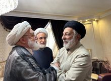 تسلیت حضوری مهدی کروبی به دبیرکل حزب جمهوریت + عکس