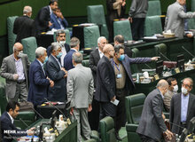 بلاتکلیفی مجلسِ انقلابی در برخورد با تحریم ها/ زهره الهیان: در حال تدوین یک طرح دیگر برای خنثی‌سازی تحریم‌ها هستیم!