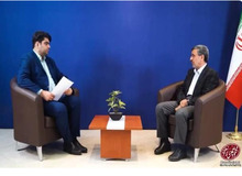 احمدی نژاد: در ماجرای افزایش قیمت بنزین، شمخانی به من گفت اینها می خواهند با یک اطلاعیه سر و ته قضیه را هم بیاورند