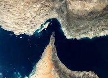 تکذیب همراهی نفتکش آمریکایی در تنگه هرمز توسط نیروی دریایی ایالات متحده/ پست وزیر انرژی آمریکا حذف شد