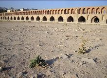 نماینده مجلس: بحران آب اصفهان تا سه ماه آینده چندین استان را درگیر می‌کند