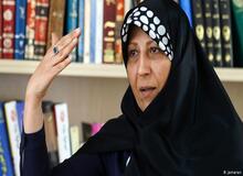 فاطمه هاشمی: آیت الله یزدی ساکن کاخ مرمر بود و در آن تغییرات ایجاد کرد/ پدرم نقشی در انتخاب ساختمان نداشت/ فیلم آتش‌زنندگان کاخ را ببینید
