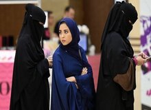 عربستان قانون حج عمره را تغییر داد: زنان می‌توانند بدون ولی مرد (مُحرِم) به عمره بروند
