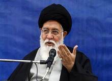 علم‌الهدی: نظام اسلامی ما محور شرافت برای پیامبر اسلام به حساب می آید؛ مردم به فردی رای دهند که بتواند این مسیر را ادامه دهد 