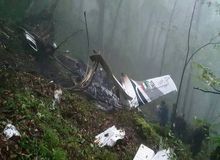 به دلیل نوع حادثه، بخشی از بدن  رئیسی همچنان در محل سقوط بالگرد است