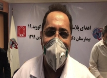 پزشک بیمارستان مسیح دانشوری: ملک زاده ارتباط نزدیکی با آمریکا دارد/ سووداک بدون مطالعات تکمیلی روی ایرانی‌ها تست شد/  مدیریت کرونا در کشور در اختیار ملک زاده بود


