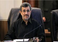 دفتر احمدی‌نژاد: حصر خانگی احمدی نژاد و گزارش نیویورک تایمز کذب است/ این روزی نامه که در قبال دریافت وجه خبر منتشر می کند