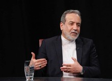 عراقچی: نمی‌توانیم همکاری با آژانس را به صورت کامل قطع کنیم/ حدود یک ماه و نیم دیگر نوبت تعویض سوخت نیروگاه بوشهر است که باید در حضور بازرسان صورت بگیرد