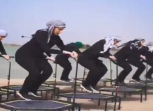 به خاطر ورزش در ساحل؛ آسیه دنیاری و آمنه کعبی، مربیان جامپینگ فیتنس ماهشهر تعلیق شدند+ تصاویر