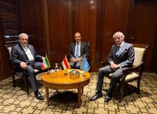 عراقچی و گروسی دیدار کردند