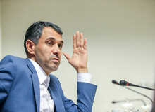 صدیف بدری: مردم نمی‌توانند بیشتر از نیم کیلو میوه بخرند/ قیمت سیمان به کیسه‌ای بیش از ۱۰۰ هزار تومان رسید