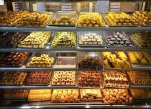 شیرینی شب یلدا تامین است/ قیمت گذاری دستوری نداریم