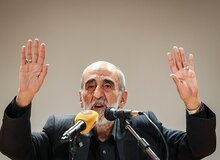 حسین شریعتمداری: مراقب باشید آمریکایی ها را در مذاکرات نبینید!
