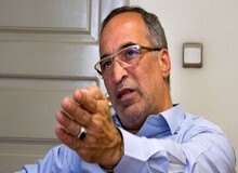 واعظ آشتیانی: سقف ۲-۳میلیاردی برای فوتبالیستها بگذارید؛ هرکس پول بیشتری خواست ترانسفر بشود