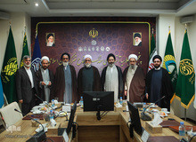 اجلاسیه آستان‌های مقدس و بقاع متبرکه به صرف «پسته خندان» در شرایط گریان اقتصادی کشور برگزار شد/ تصاویر