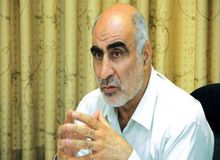 فعال اصولگرا: افراد باید به نفع کسی که اصلح تر است به خاطر خدا انصراف بدهند