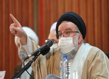 آیت الله خاتمی: «سیاست» یعنی یک سال مثل امام حسین(ع) قیام کنیم و یک سال هم مثل امام حسن (ع)نرمش قهرمانانه انجام دهیم