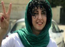 کیهان: دادن جایزه صلح نوبل به نرگس محمدی برای بالا آوردن اغتشاشات سال گذشته بود 