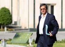 همتی روز سه‌شنبه به کمیسیون اقتصادی مجلس می‌رود