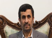 نامه اعتراضی احمدی نژاد به حسن روحانی/ چرا با کسانی که در میدان ۷۲ نارمک جمع شده بودند برخورد شد