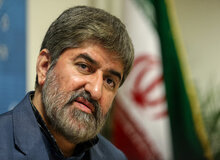 علی مطهری: اسماعیل بخشی به ما گفته در ستاد خبری وزارت اطلاعات در شوش و در فاصله مسیر انتقال مورد ضرب و شتم قرار گرفته است 