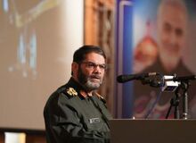 معاون هماهنگ کننده بسیج: دشمن در شب وارد بستر دختران و پسران ما می‌شود 
