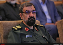 محسن رضایی: دشمن هواگردها را در برخی پشت بام ها تعبیه کرده بود+فیلم 