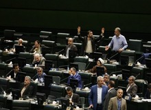 جزییات طرح تشدید مجازات جاسوسی:  دولت آمریکا و اسرائیل متخاصم محسوب می‌شوند / هرگونه رفع تخاصم بر عهده شورای عالی امنیت ملی است / ارسال کنندگان فیلم به شبکه‌های معاند به دو تا پنج سال حبس/ راهپیمایی در زمان جنگ ۵ تا ۱۰ سال حبس