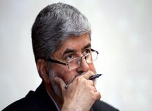 علی مطهری: مجلس دهم دکوری بود/ مسائل کشور در جای دیگری تصمیم‌گیری می‌شود
